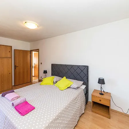 דירה Two-bedroom In Kastel Kambelovac Kaštela